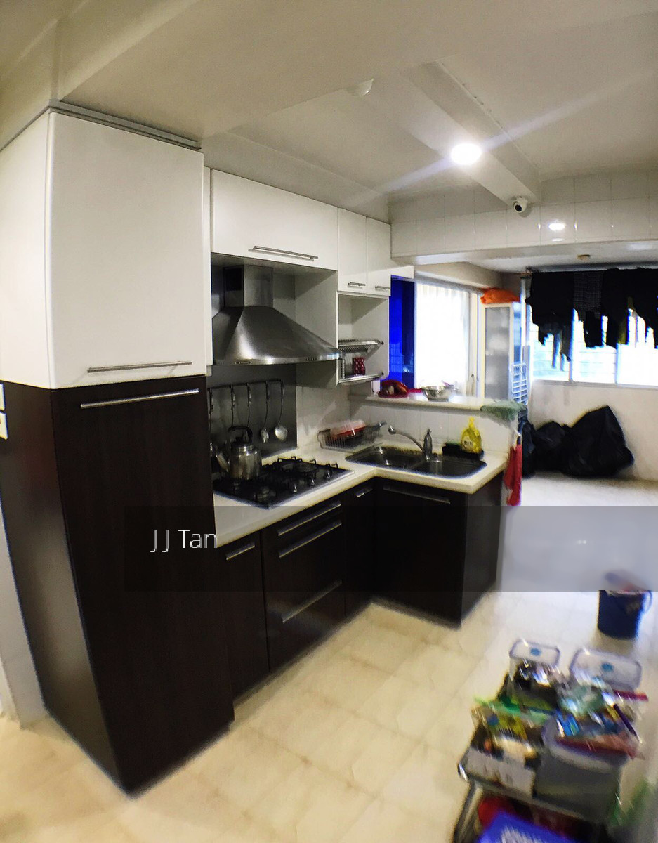 Blk 834 Hougang Central (Hougang), HDB Executive #141489612